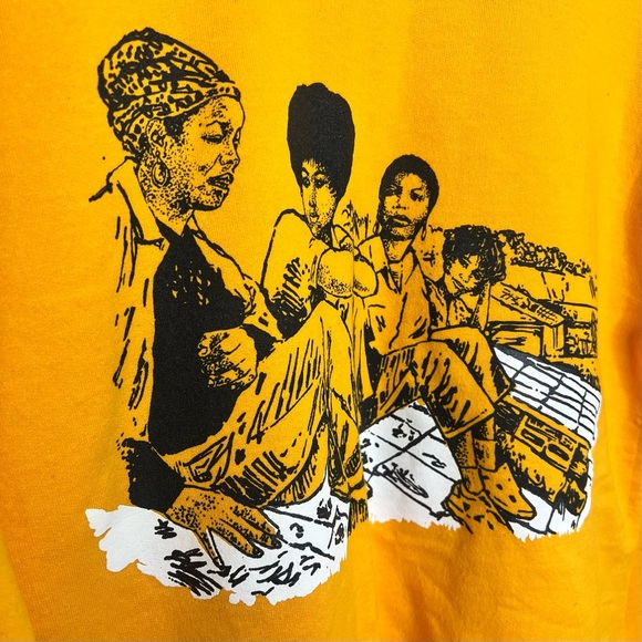 Yellow Maya Angelou, Aretha Franklin, Nina Simone, Whitney Houston Sweatshirt - Picture 2 of 3